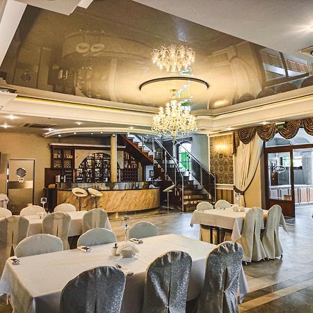 Hotel Viwaldi Baruchowo Екстериор снимка