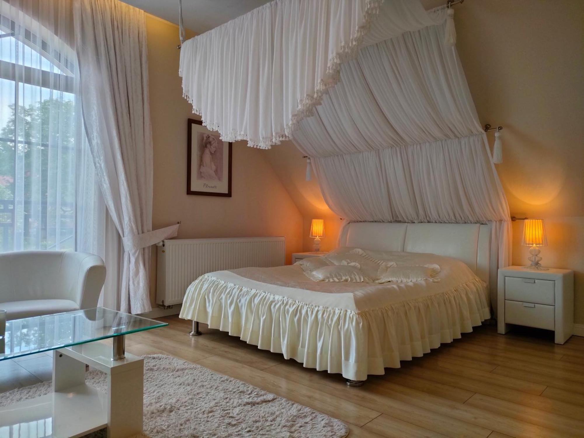 Hotel Viwaldi Baruchowo Екстериор снимка