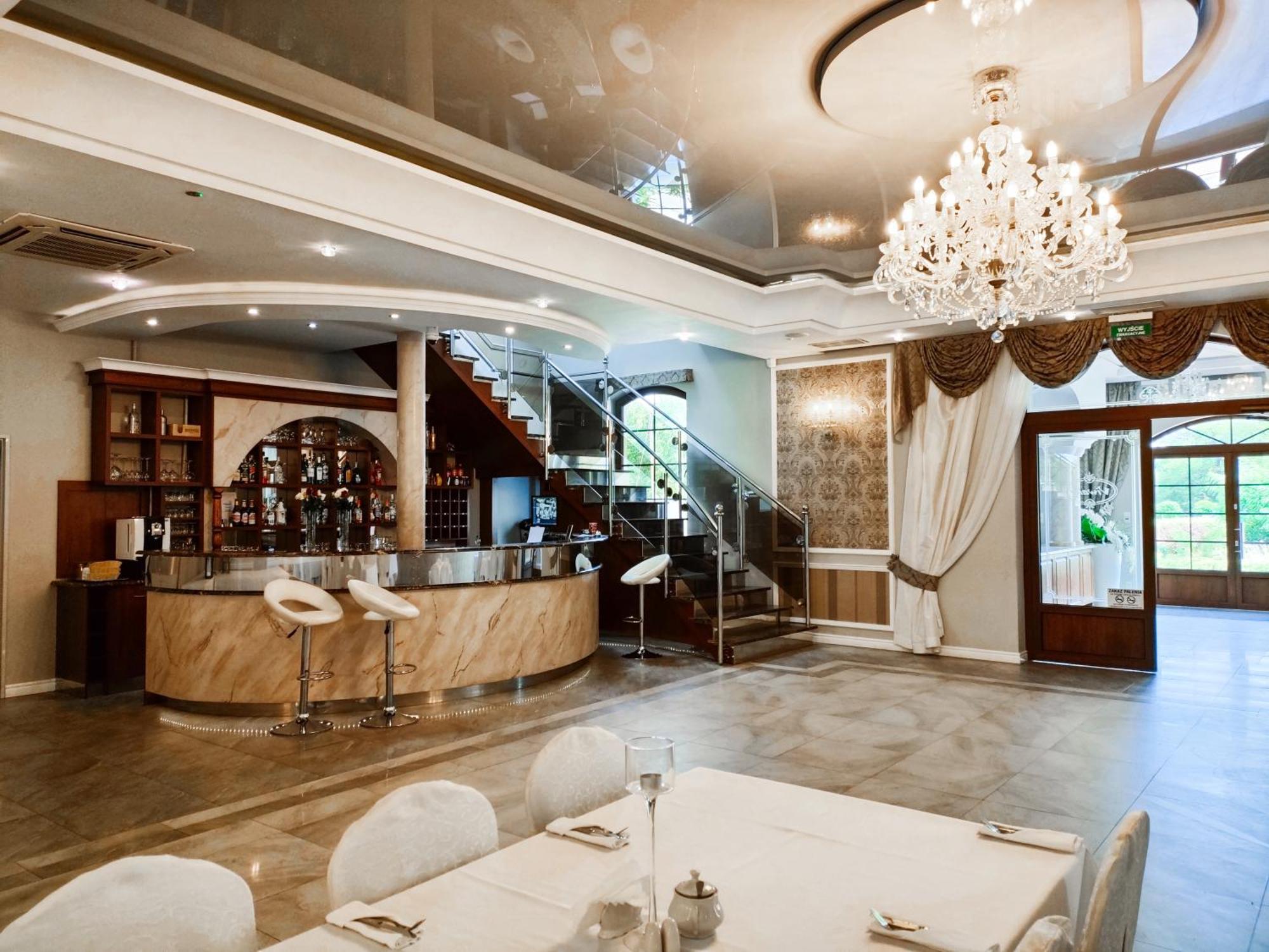 Hotel Viwaldi Baruchowo Екстериор снимка