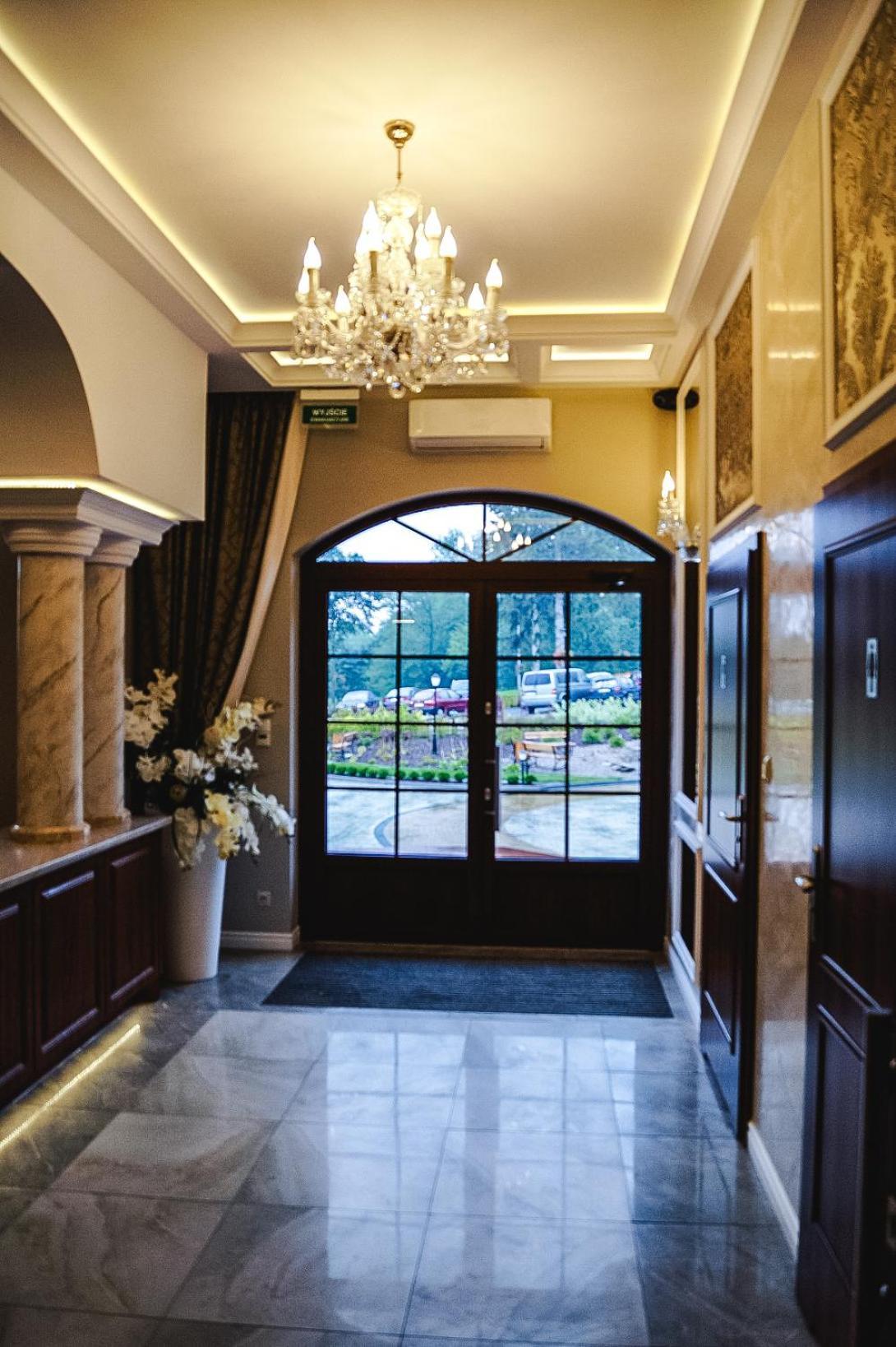 Hotel Viwaldi Baruchowo Екстериор снимка
